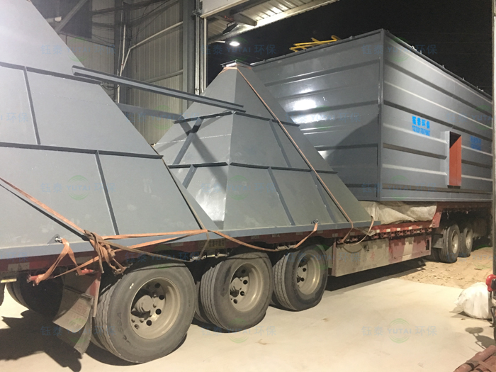 江西鷹潭銅冶煉爐煙氣處理布袋除塵器發(fā)貨 江西鷹潭銅冶煉爐煙氣處理布袋除塵器發(fā)貨