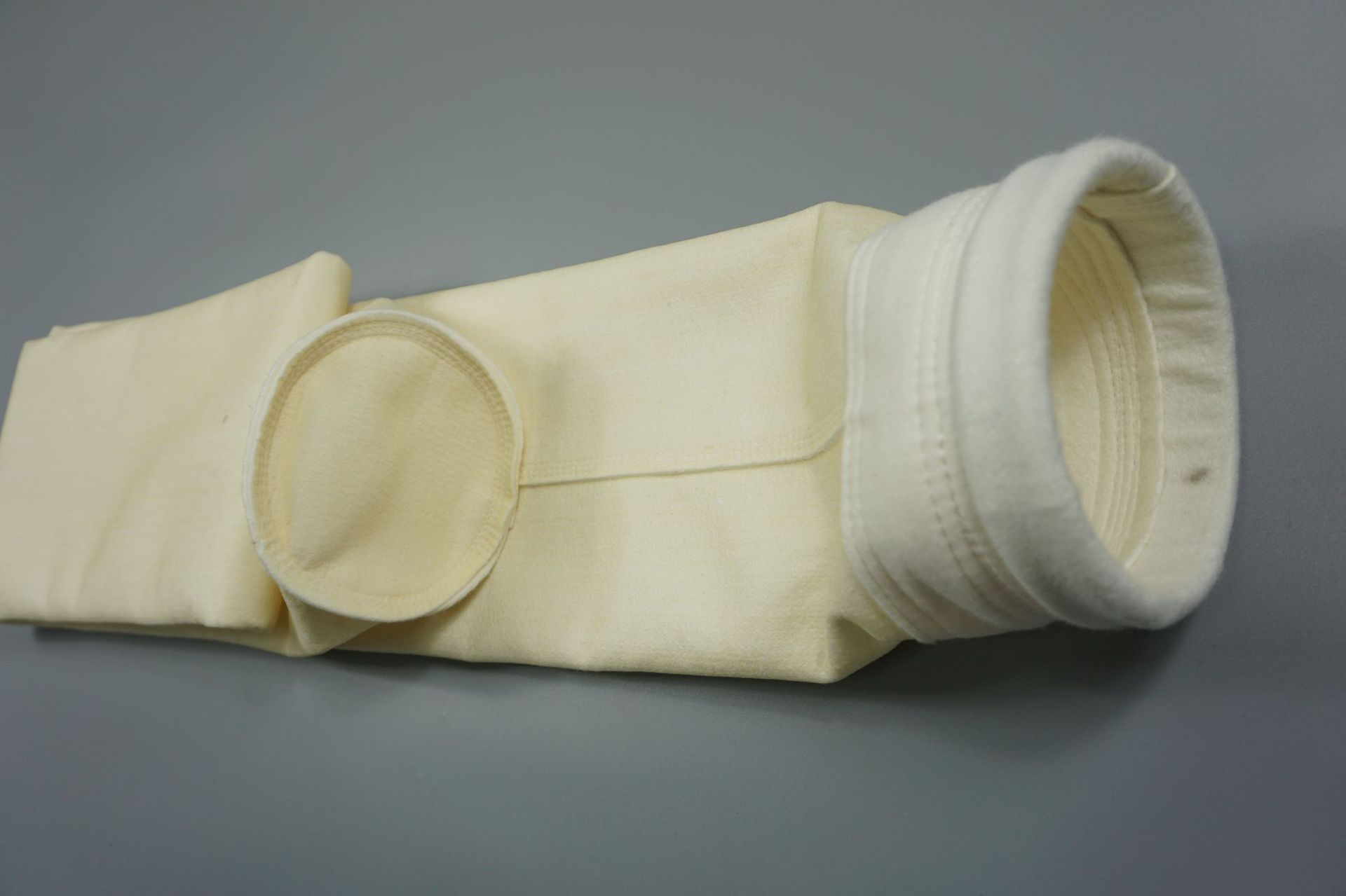 水泥廠如何選擇除塵布袋？