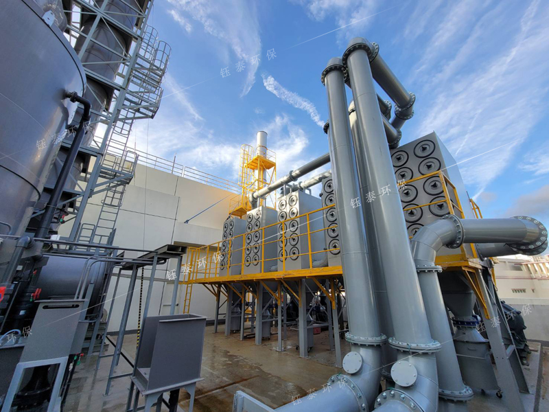 濾筒除塵器vs布袋除塵器：哪種更適合您的車間？